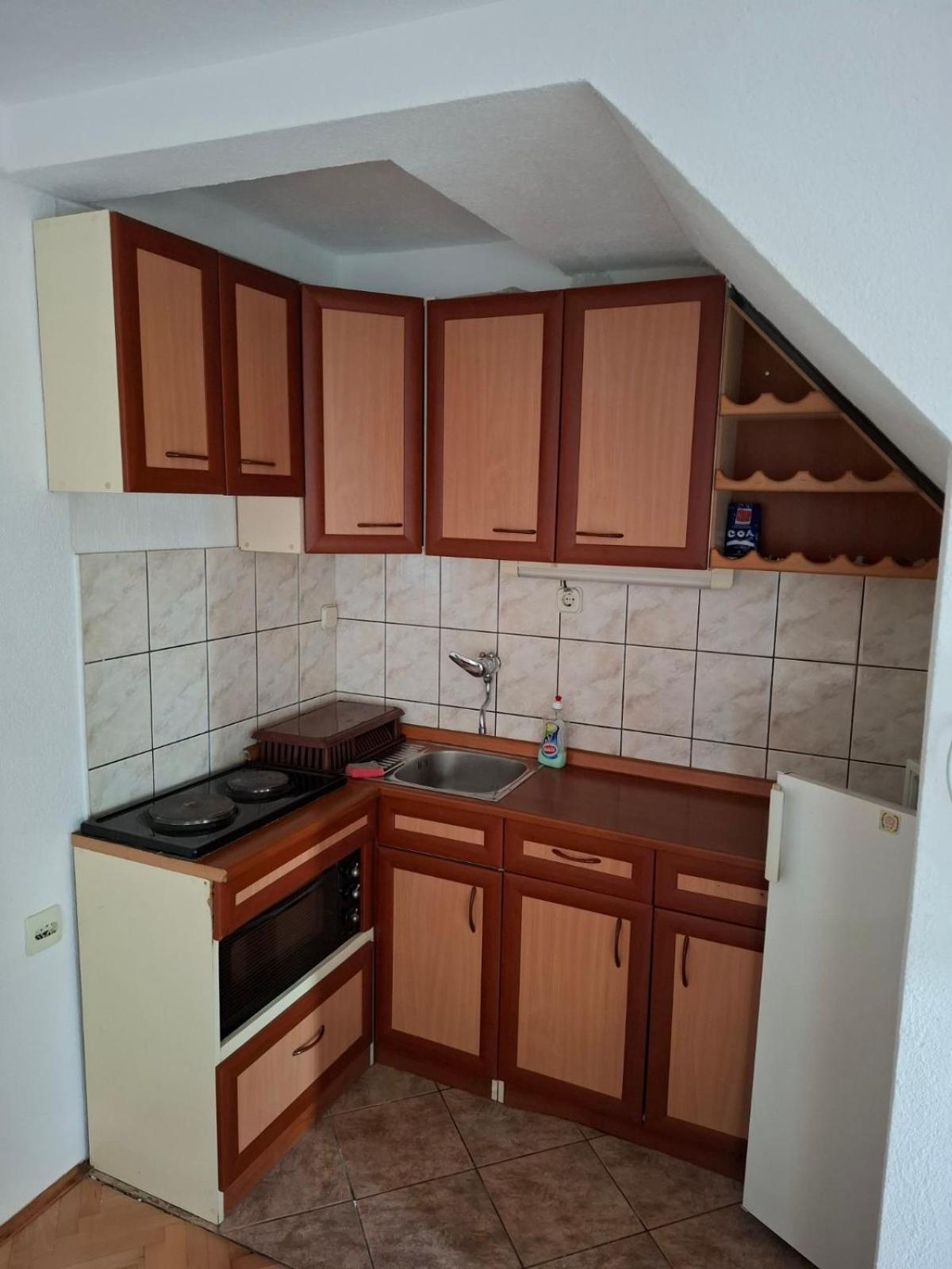 Gjorgi דירה *